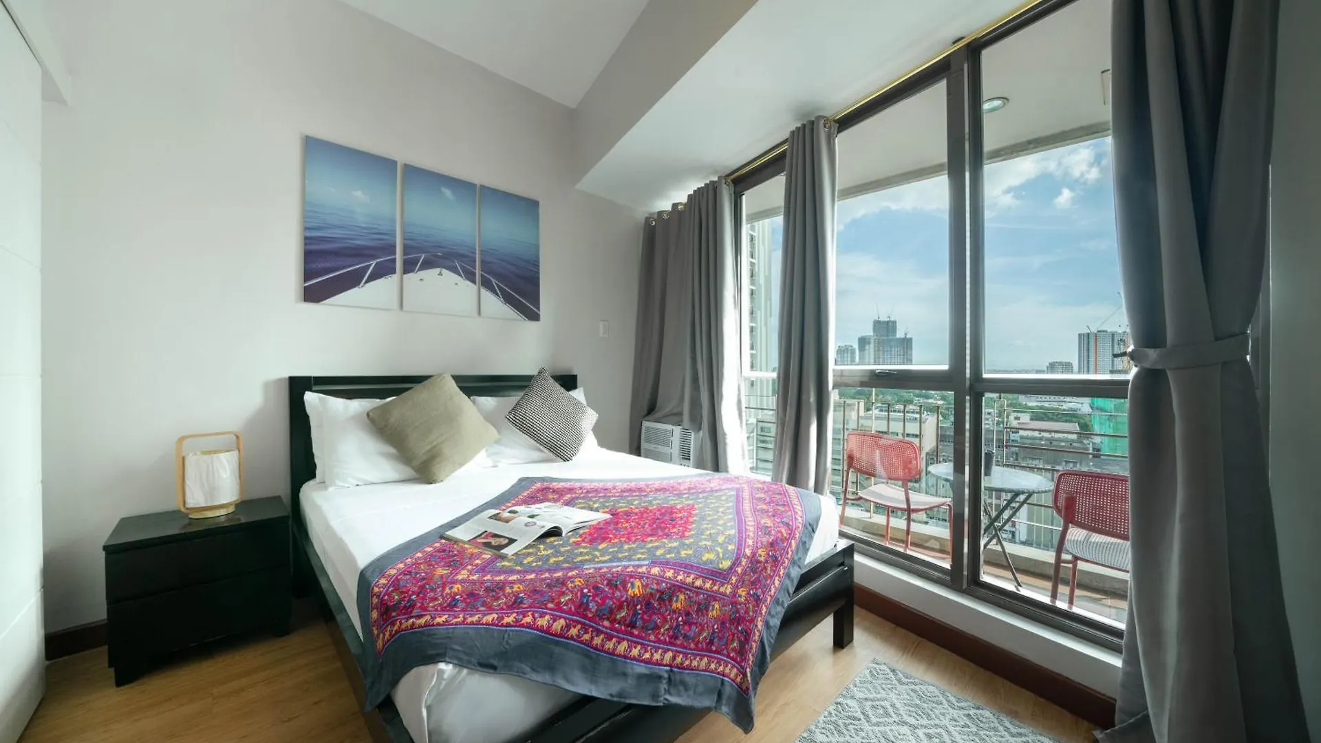 Kl Tower Makati Apartments By Ph Staycation Manila 0*,